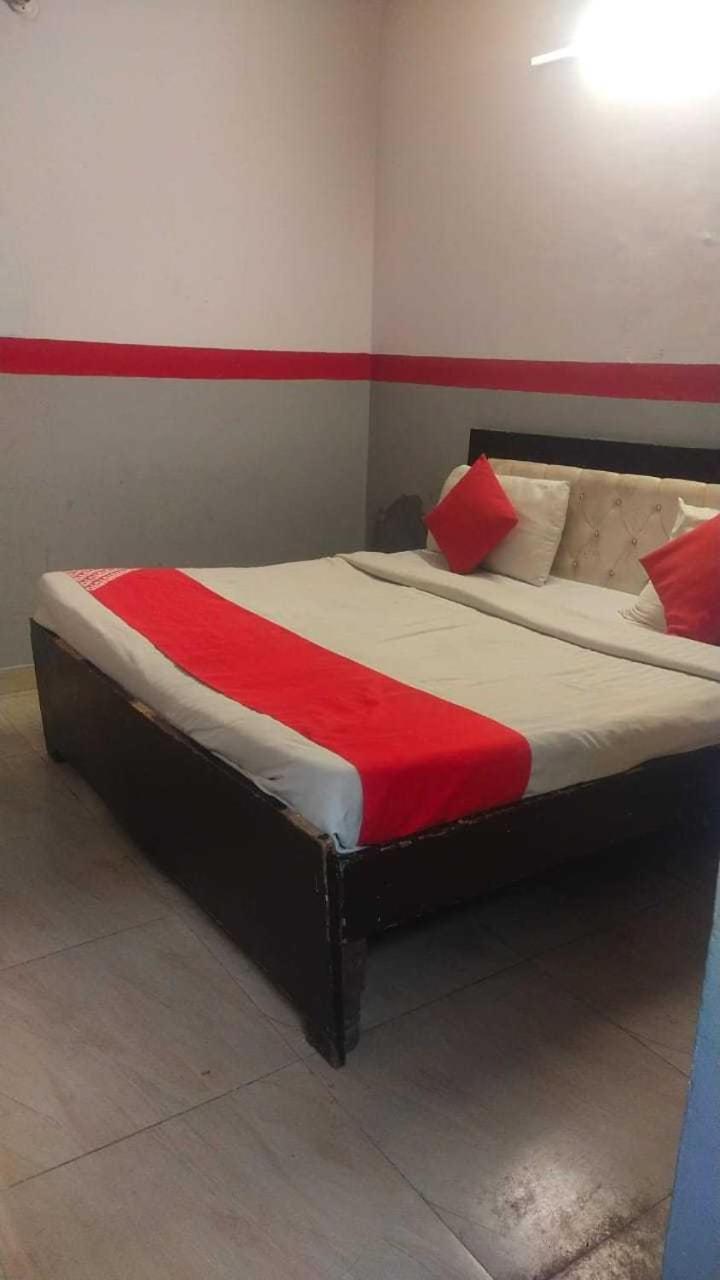 Hotel O Kl Khari Near Ashoka Park Mein Metro New Delhi Exterior foto